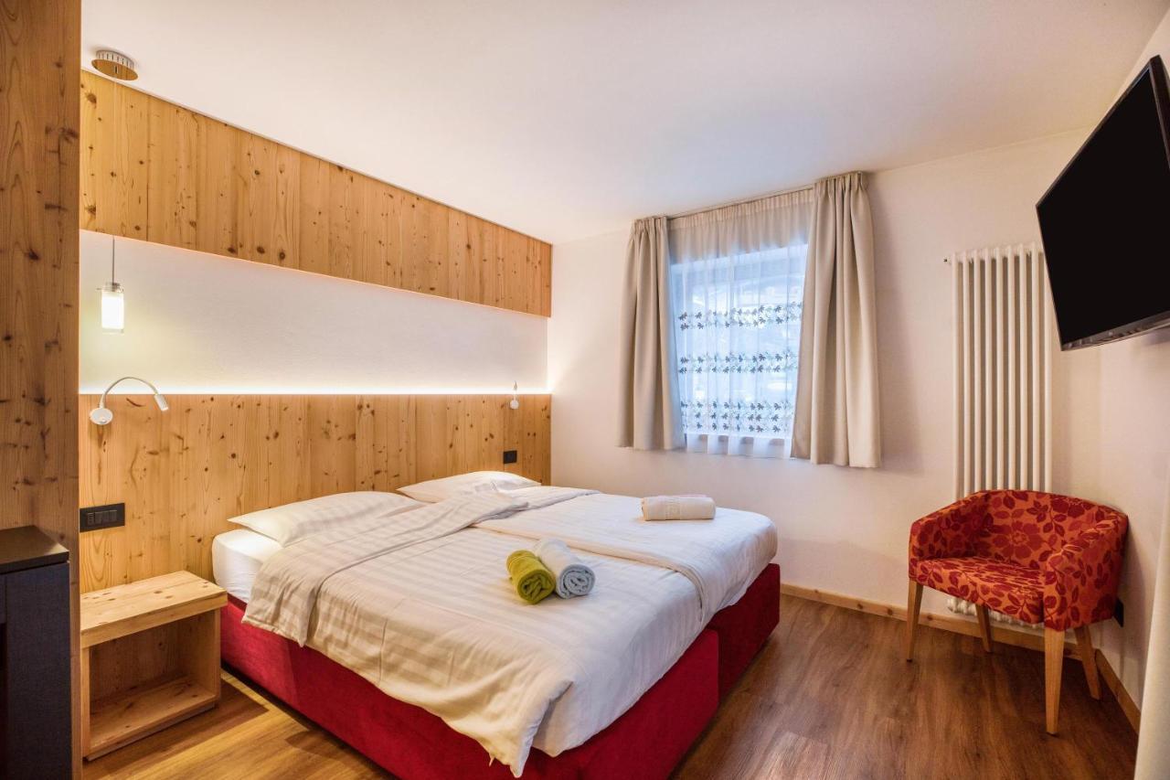 Chalet Osmar Suite 1 Campitello di Fassa Exteriör bild