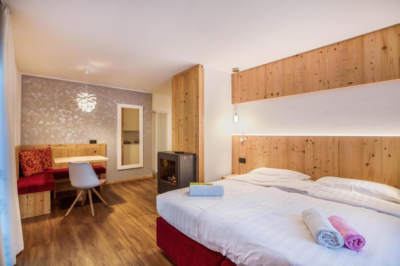 Chalet Osmar Suite 1 Campitello di Fassa Exteriör bild