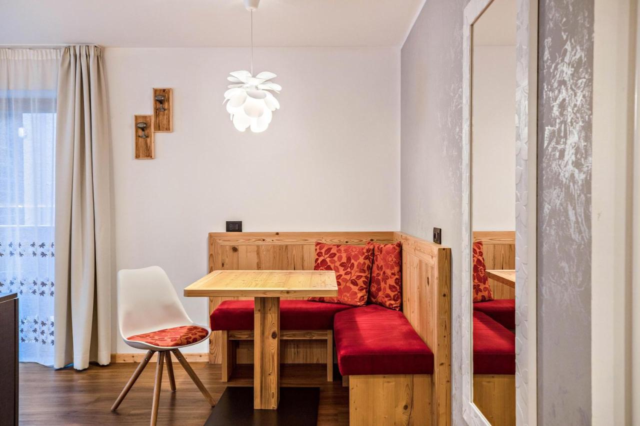 Chalet Osmar Suite 1 Campitello di Fassa Exteriör bild